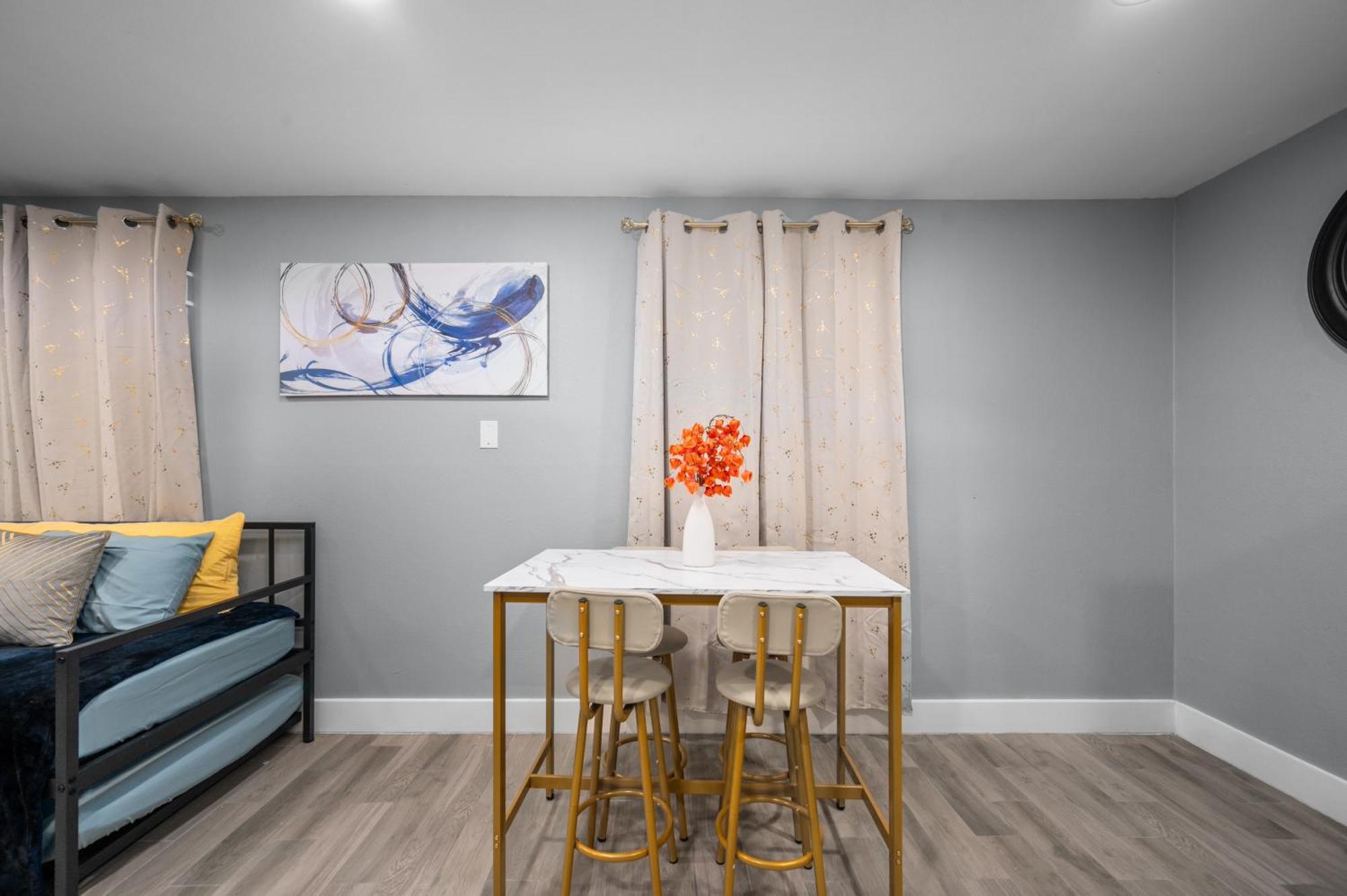 Cozy Galleria Apt Near Uptown With Free Park Houston Exterior photo